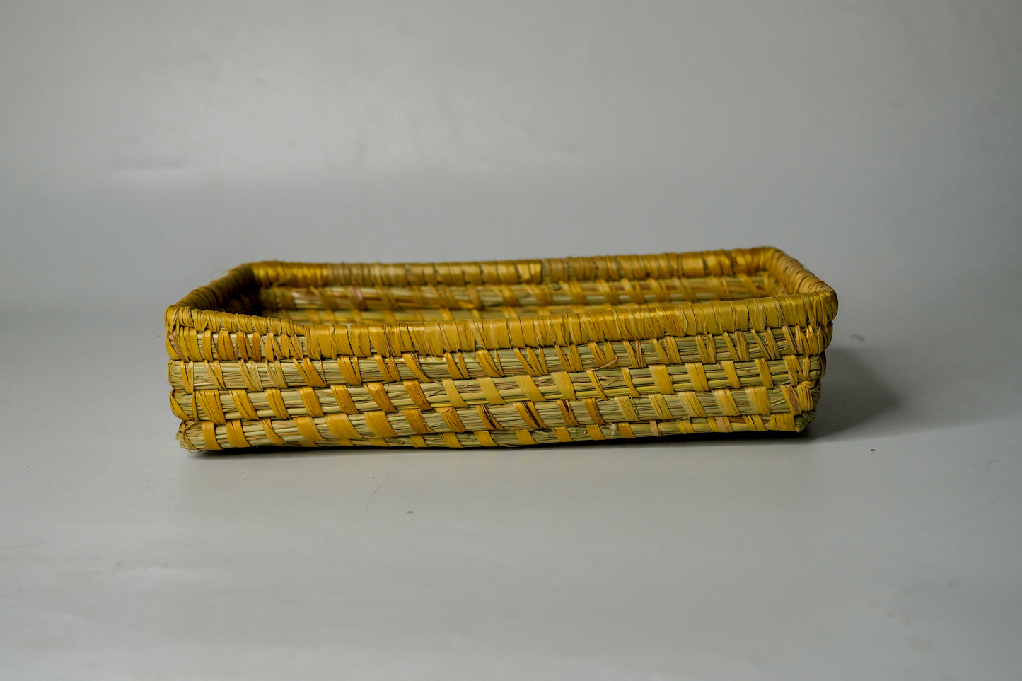 Hariyali Coaster Set – Handwoven Grass Table Mats (Set of 6) With Coaster Tray