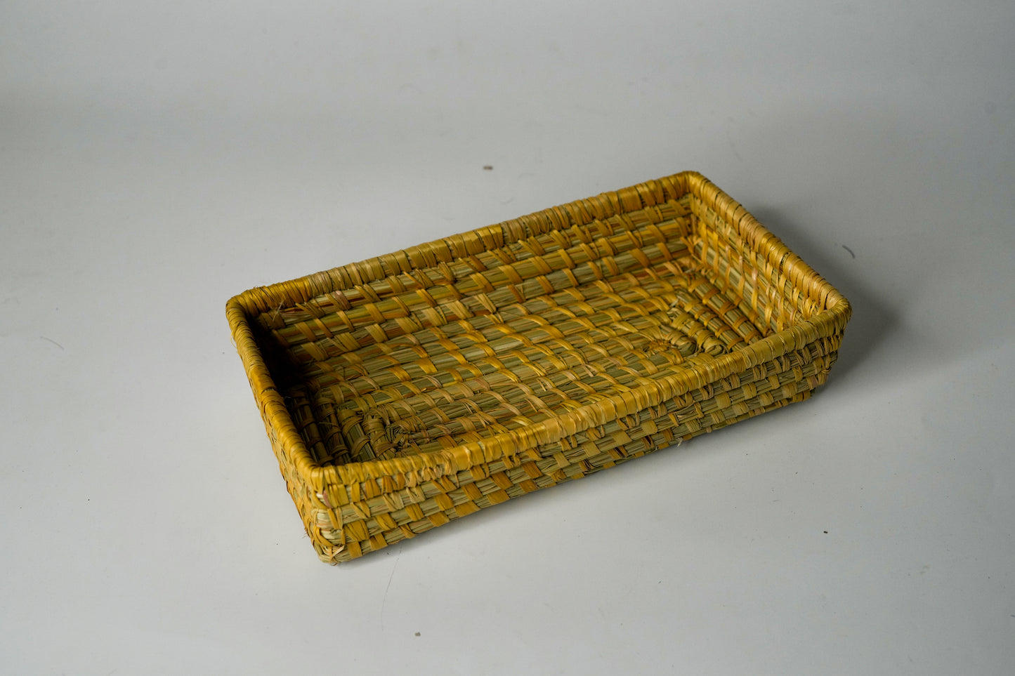 Hariyali Coaster Set – Handwoven Grass Table Mats (Set of 6) With Coaster Tray